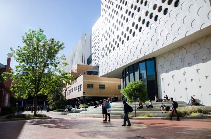 Swinburne University Of Technology Melbourne Australian Centre